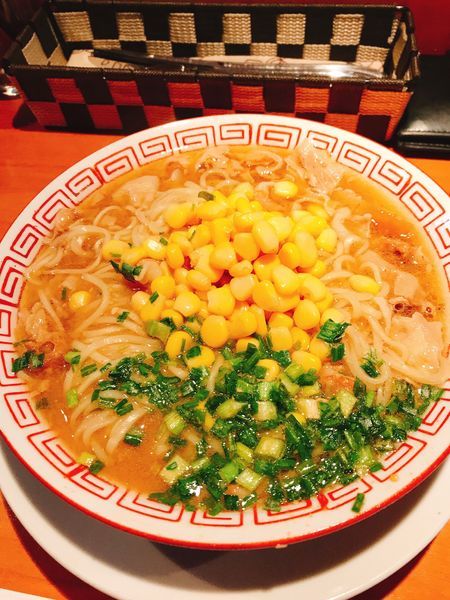 「豚汁ラーメン・ライス付1000円」@食堂酒場 Graciaの写真