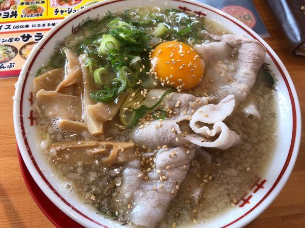 「肉ラーメン」@くらお 南草津店の写真