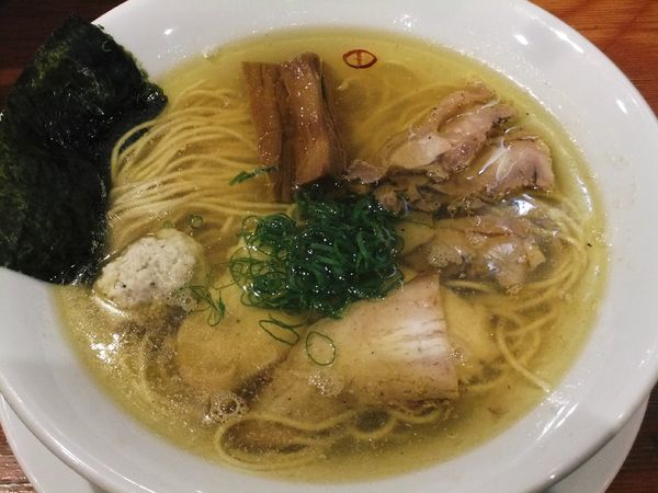 「塩らぁめん（750円）」@自家製麺 えなみの写真