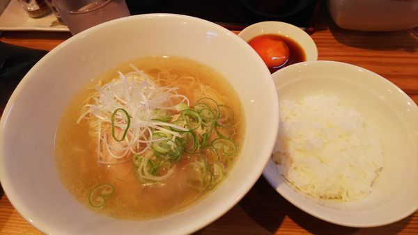 「米朝（塩チャーシュー）」@らーめん芝浜の写真