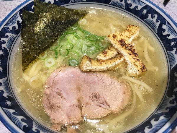 「塩ラーメン ＋ 温玉」@五輪書の写真