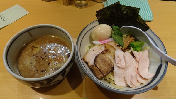 「特製濃厚魚介つけ麺（1,160円）」@銀座 朧月 鶏処の写真
