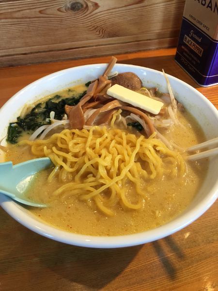 「みそカレー牛乳ラーメン」@かわらの写真