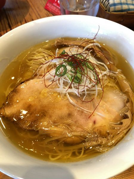 「味玉塩ラーメン ¥900」@ラーメン屋 トイ・ボックスの写真