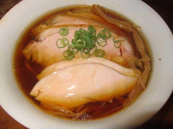 「チャーシュー醤油ラーメン　1,050円」@ラーメン屋 トイ・ボックスの写真