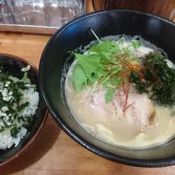 真鯛濃厚そば+コマ辛替玉+鯛雑炊