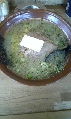 「塩卵チャーシューめん +バター」@らーめん家 きらくの写真