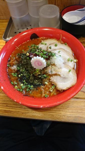 「赤辛中華そば+肉増し」@赤備の写真