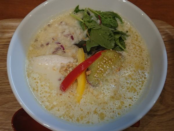 「白らーめん」@ひよこプリンの写真