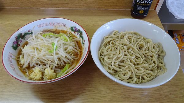 「ラーメン（700円）＋つけ麺（150円）ニンニク」@ラーメン二郎 栃木街道店の写真
