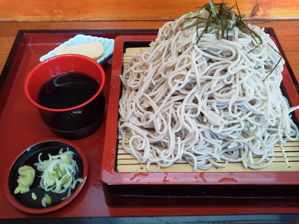 「ざるそば大盛 1000円」@富久屋の写真