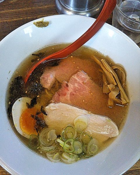 「焼にぼしらぁ麺 840円＋チャーシュー1枚 120円」@麺屋 一八の写真