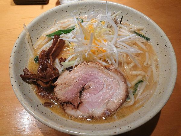 「バリ味噌らーめん」@つじ田 味噌の章の写真