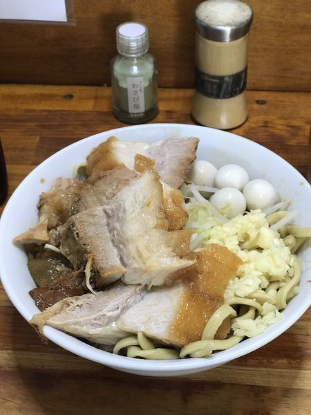 「エビ小 豚入り うずら 1050＋100円」@蓮爾 新町一丁目店の写真