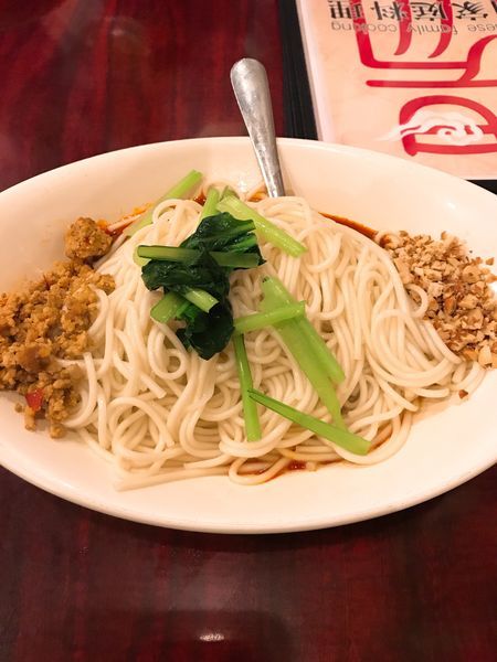 「汁なし担々麺 ¥800」@中国家庭料理 楊 池袋店の写真