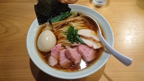 「特製醤油らぁ麺(中盛り)」@麺屋 さくら井の写真