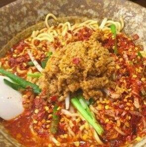 「辛旨ラーメン」@岩本屋 やしろ店の写真