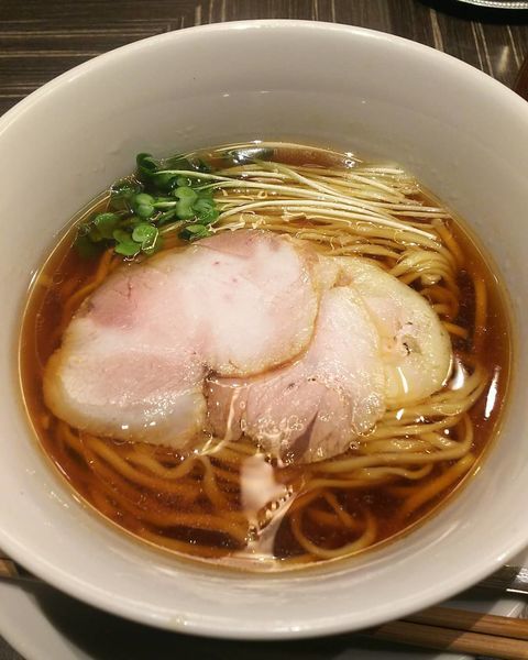 「醤油  並  900円 ＋ かぼすサワー600円」@中華蕎麦 三藤の写真