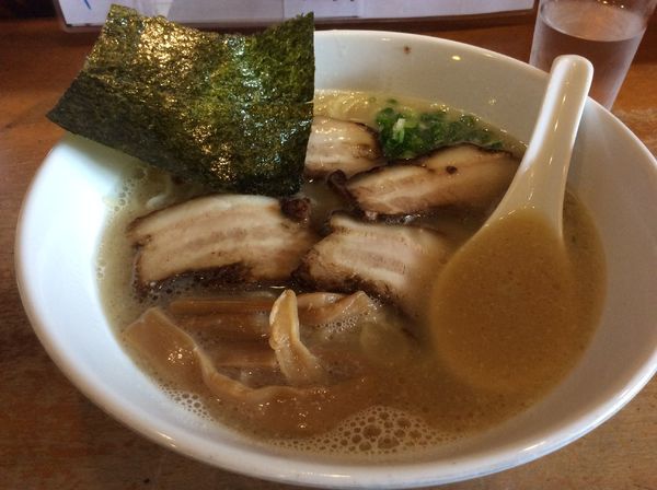 「中華そばこってり大盛り」@中華そば きっそうの写真