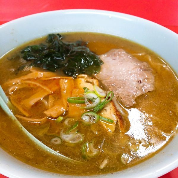 「ラーメン　しょうゆ」@ラーメンとんとんの写真