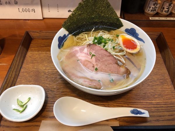 「支那そば(白）900円」@猪一の写真