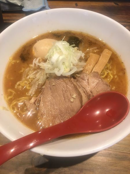 「特製味噌ラーメン(水曜限定):830円」@麺屋 翔 西新宿本店の写真