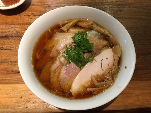「特製醤油ラーメン」@ラーメン屋 トイ・ボックスの写真