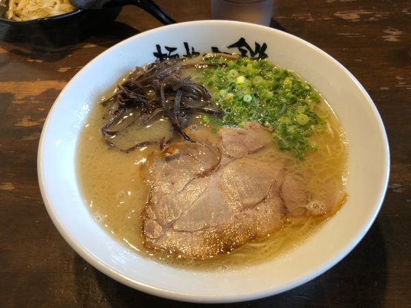 「ラーメン+替え玉×2」@麺屋小鉄の写真