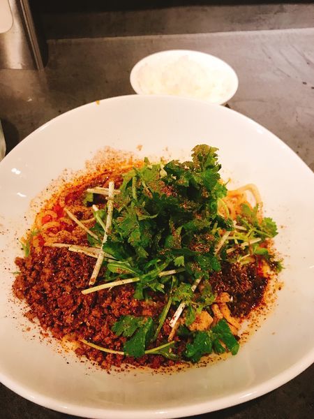 「汁なし担々麺850円＋パクチー100円＋小ライス50円」@タンタンタイガー 蔵前店の写真