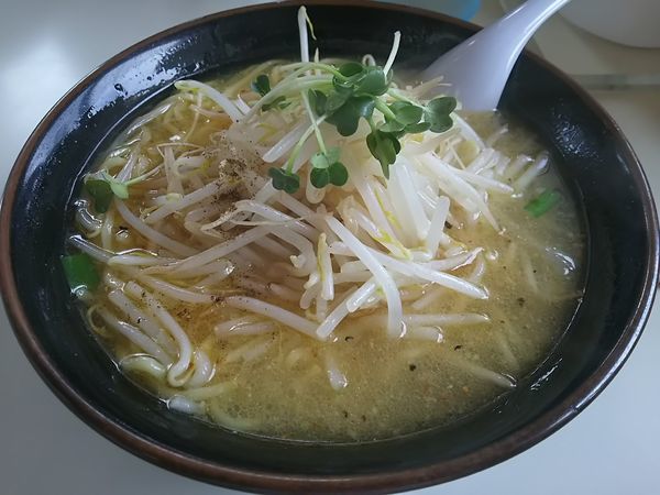 「塩ラーメン　（大盛り：サービス券）」@くるまやラーメン 松本渚店の写真
