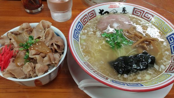「支那そば塩+豚丼」@ちばき屋 葛西店の写真