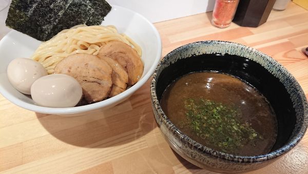 「濃厚特製つけめん 味玉」@麺処しろの写真