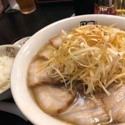 ネギ焼豚ラーメン