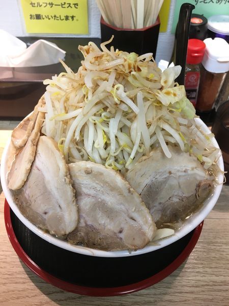 「富味ラーメン【肉トッピング大盛り、マシ、マシ。】」@麺屋 富味の写真