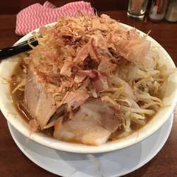 らーめん野菜増しニンニク抜き