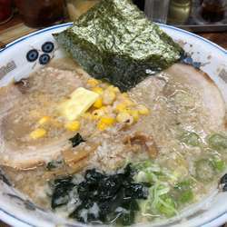 さそり固めこってりラーメン塩