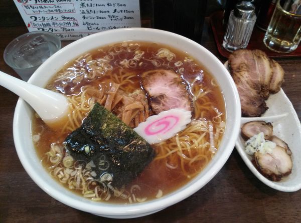 「特製中華そば」@弘前軒の写真