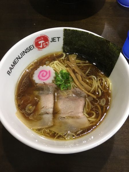 「醤油らーめん」@ラーメン人生 JET600の写真