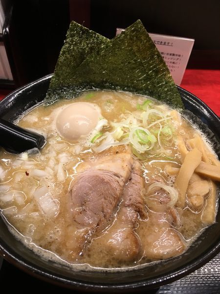 「ラーメン全部のせ960円！」@つけ麺屋 のぶなが 北口店の写真