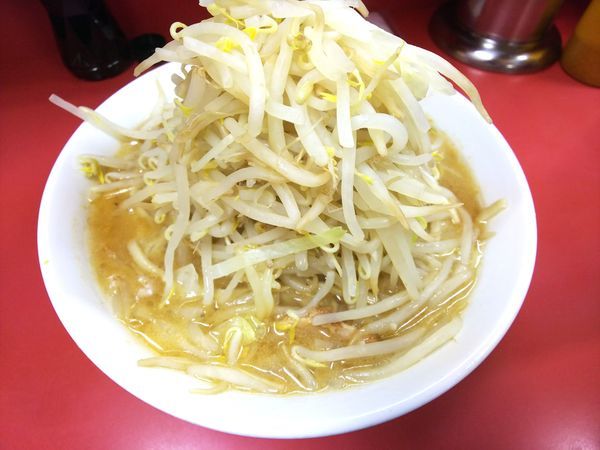 「小ラーメン　ヤサイアブラ　700円」@ラーメン二郎 ひばりヶ丘駅前店の写真