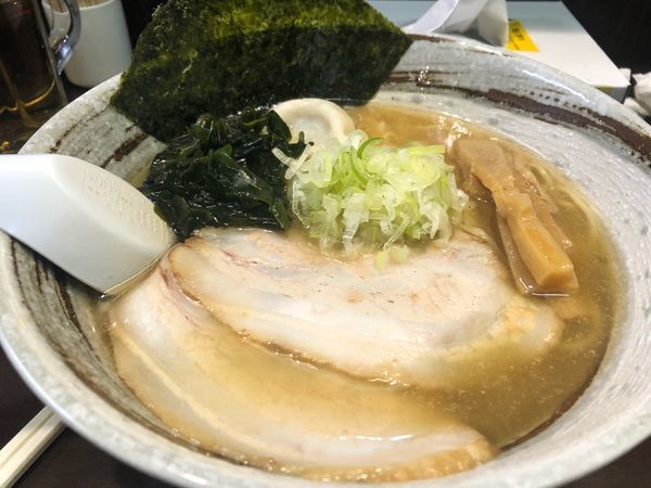 「鯛だし塩らーめん(限定メニュー)」@裏 我馬らーめんの写真