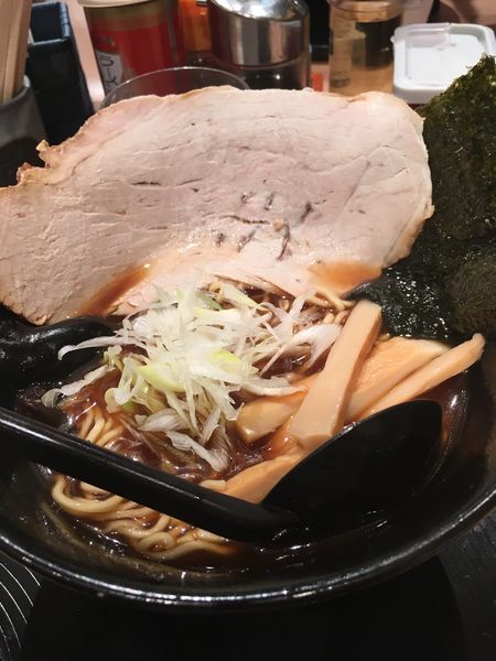 「龍の雫」@らーめん 鷹の爪 新千歳空港店の写真