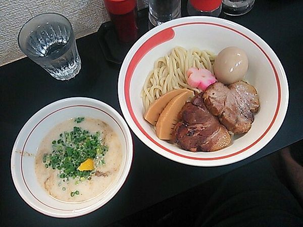 「チキンポタージュ特製つけめん」@自家製麺SHINの写真