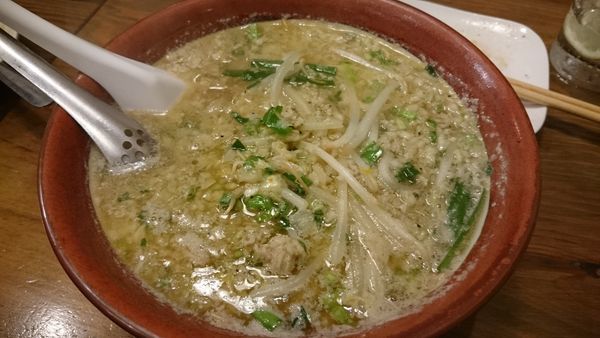 「餃子らーめん（800円）」@シバライズの写真