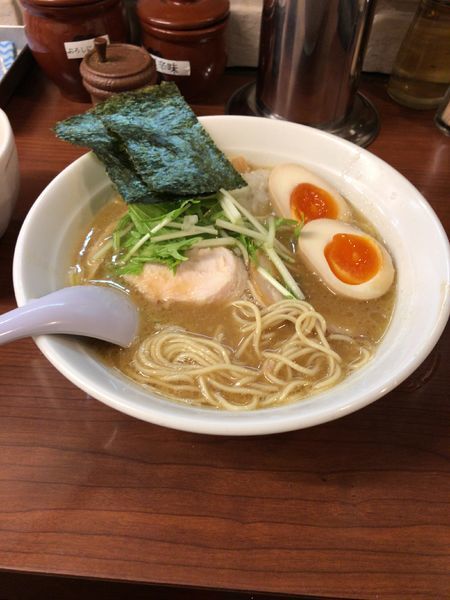 「濃厚鶏白湯ラーメン」@らーめん大鳳の写真