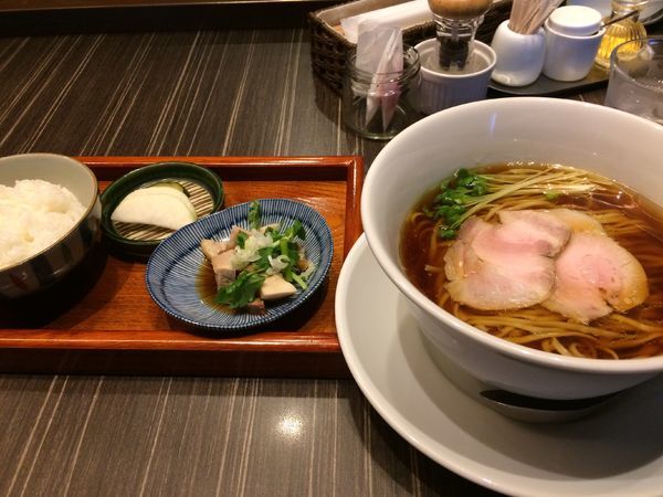 「ランチ限定醤油セット950円」@中華蕎麦 三藤の写真