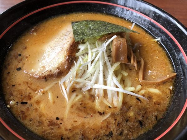 「赤みそらーめん」@らーめん亭 華の写真