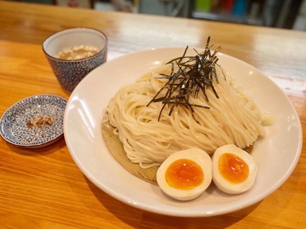 「親鳥のざる中華…680円 ​」@ニボチャチャ！！ラーメン あらき軒の写真