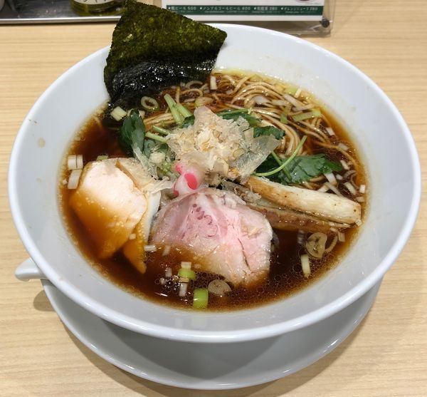 「鶏SOBA（￥880）」@むぎとオリーブ 日本橋店の写真