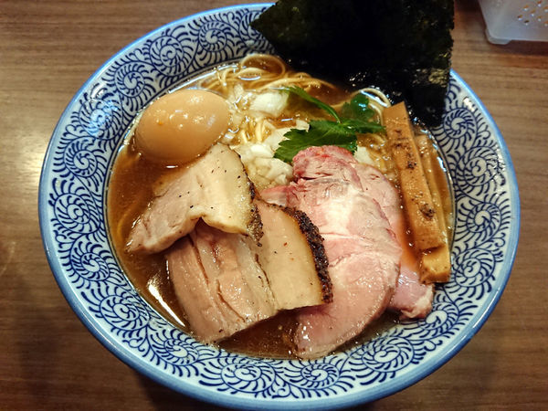 「特製極上煮干しそば」@煮干しつけ麺 宮元の写真